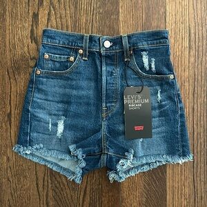 Levi's Ribcage Shorts